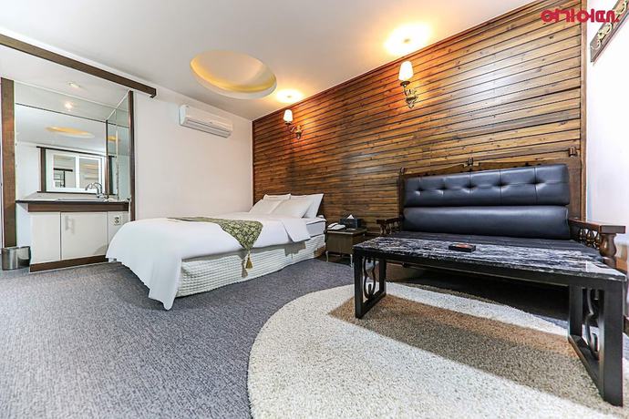 Imagen de la habitación del Hotel Business, Cheonan. Foto 5