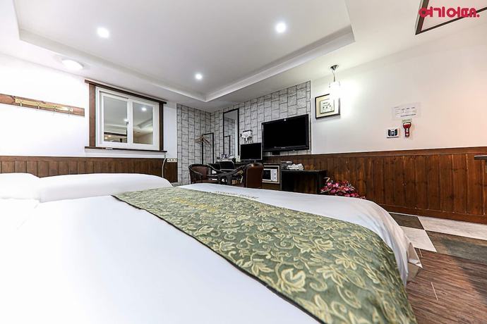 Imagen de la habitación del Hotel Business, Cheonan. Foto 15
