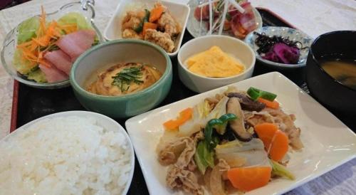 Imagen general del Hotel Business Daiichi Omihachiman. Foto 16
