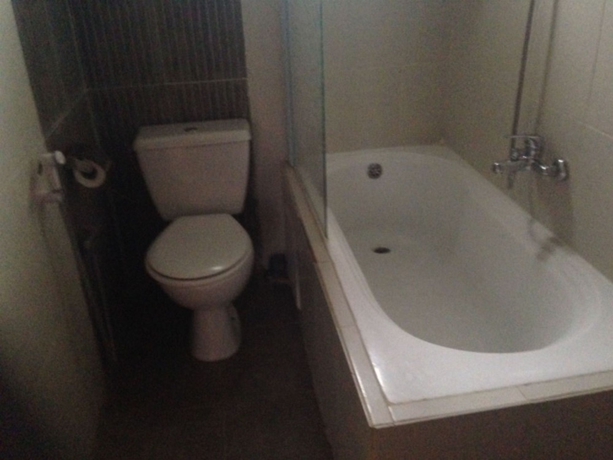 Imagen de la habitación del Hotel Business, Dakar. Foto 6