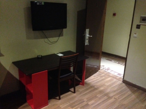 Imagen de la habitación del Hotel Business, Dakar. Foto 7