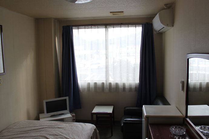 Imagen general del Hotel Business Fujimi. Foto 2
