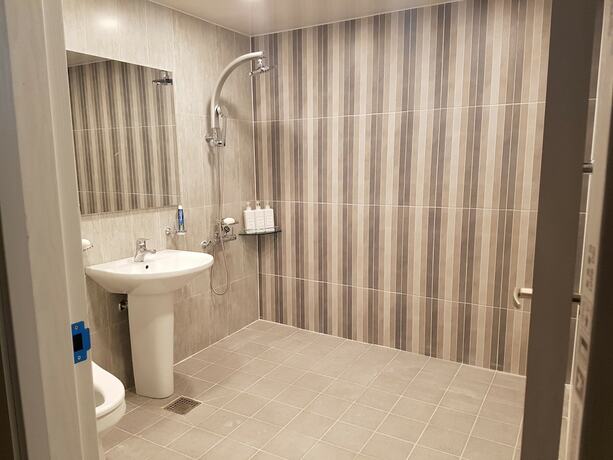 Imagen de la habitación del Hotel Business, Gangseo-Gu. Foto 16