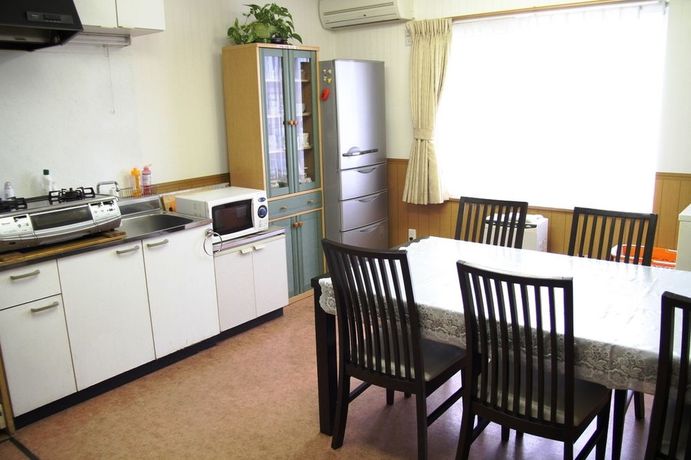 Imagen de la habitación del Hotel Business Grandy Ii. Foto 13