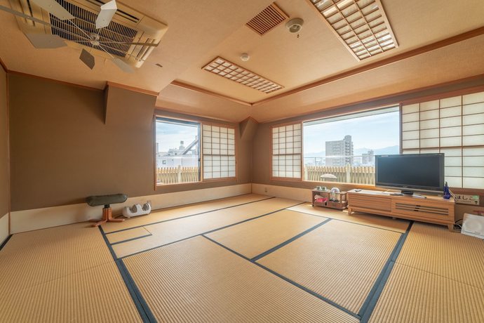 Imagen de la habitación del Hotel Business Hotel Nishiura Yokkaichi. Foto 13