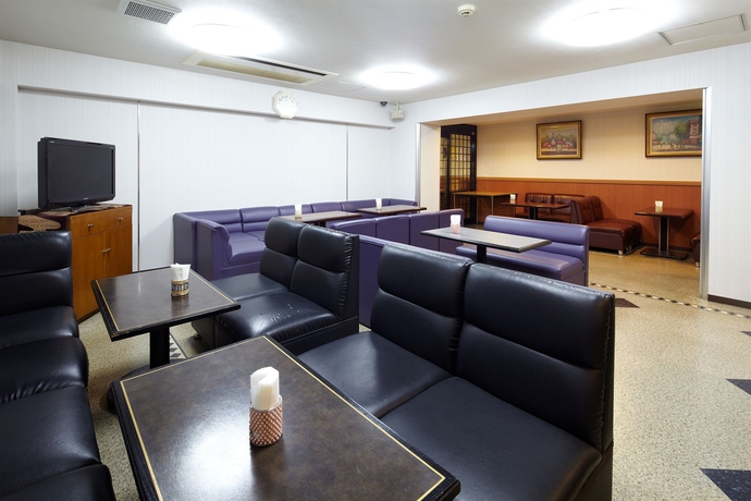 Imagen del bar/restaurante del Hotel Business Inn Sennichimae. Foto 2