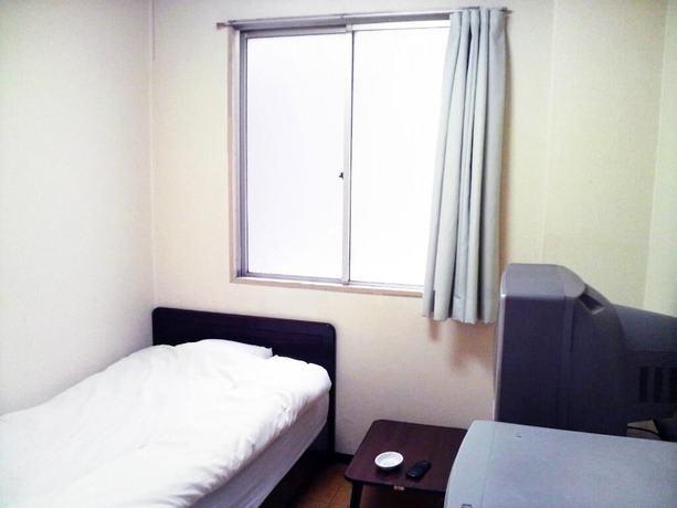 Imagen de la habitación del Hotel Business Kaga. Foto 15