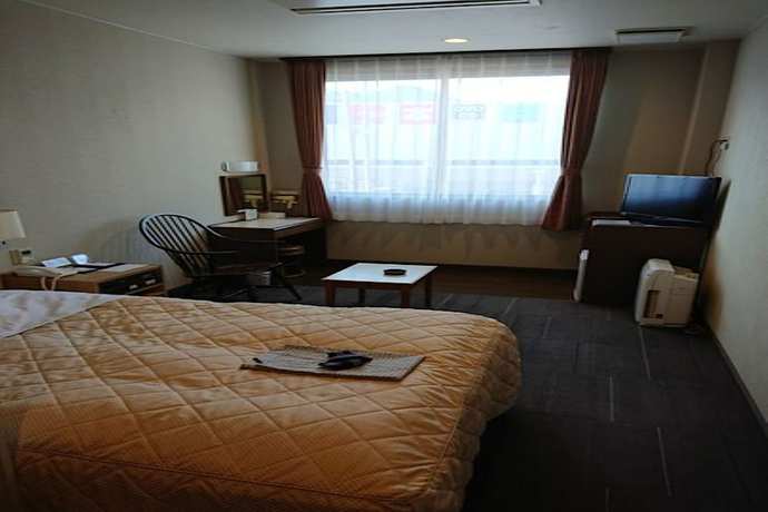 Imagen de la habitación del Hotel Business Kawakami Kumano. Foto 3