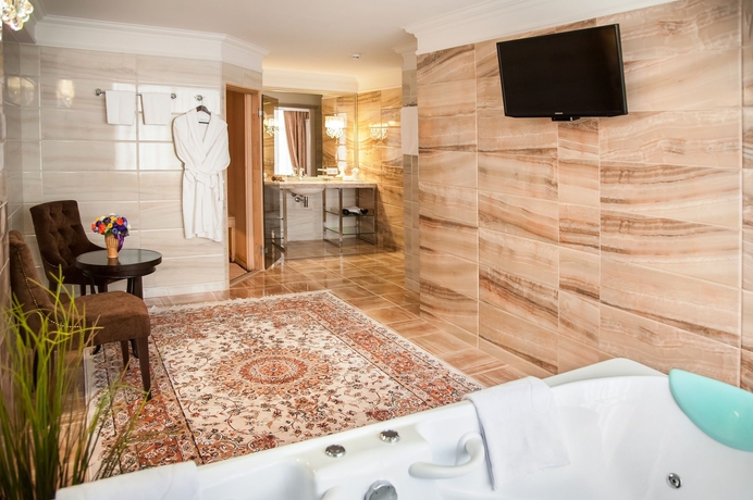 Imagen de la habitación del Hotel Business Kontinent. Foto 6