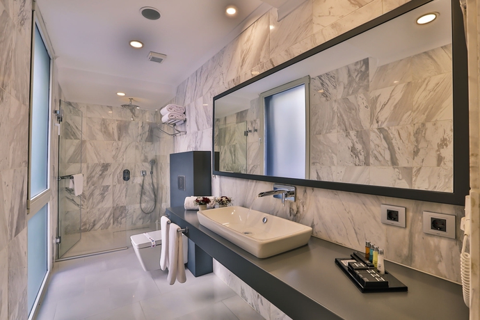 Imagen de la habitación del Hotel Business Life Boutique. Foto 9