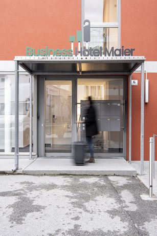 Imagen de los interiores del Hotel Business Maier. Foto 15