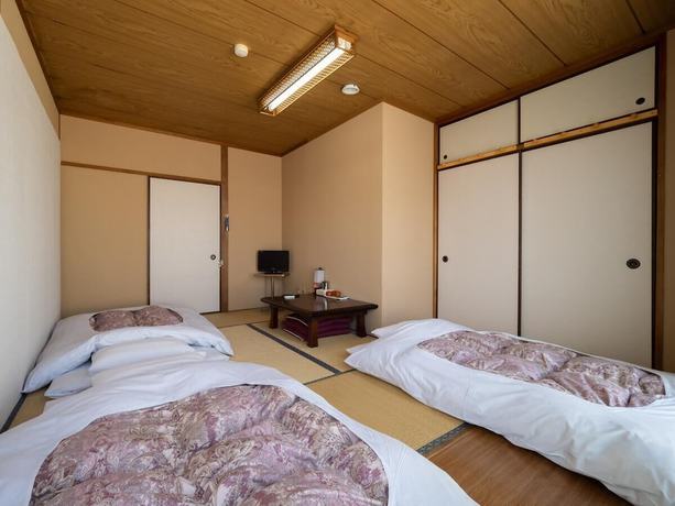 Imagen de la habitación del Hotel Business Nakayama. Foto 2