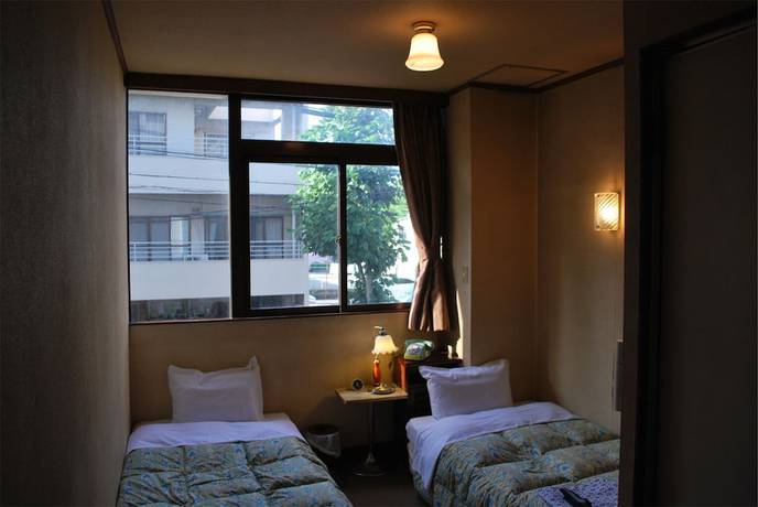 Imagen de la habitación del Hotel Business Nakayama. Foto 12