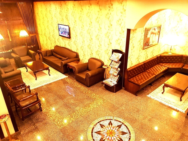 Imagen de los interiores del Hotel Business Park. Foto 19