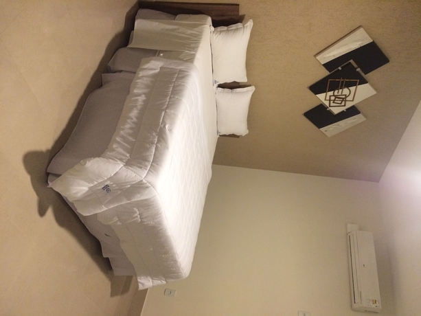 Imagen de la habitación del Hotel Business Park, Hortol&acirc;ndia. Foto 11