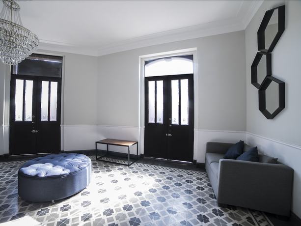 Imagen de los interiores del Hotel Business Real 500. Foto 17