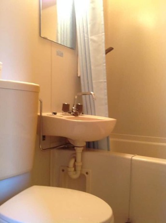 Imagen de la habitación del Hotel Business Sakai. Foto 11