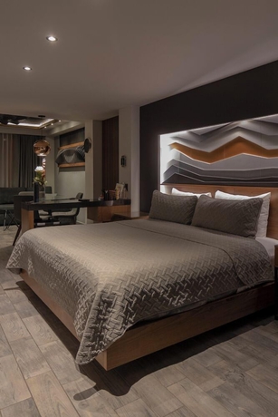 Imagen de la habitación del Hotel Business Suites Mine. Foto 5