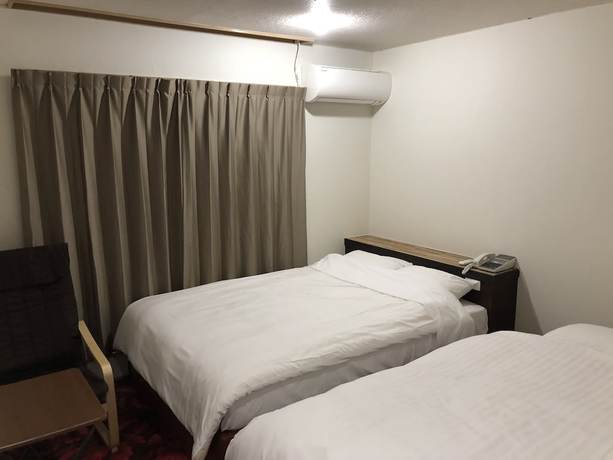 Imagen de la habitación del Hotel Business Tenmonkan Park - Hostel. Foto 14