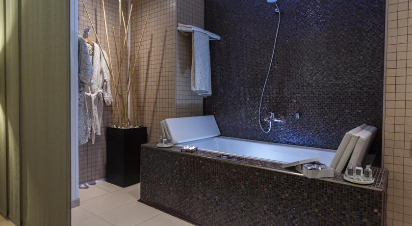 Imagen de los interiores del Hotel Business Tunis. Foto 7