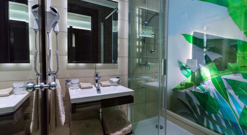 Imagen de los interiores del Hotel Business Tunis. Foto 8