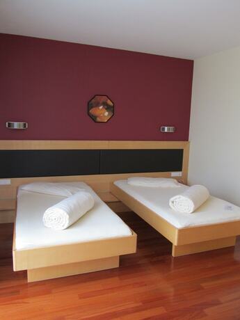 Imagen general del Hotel Business Valerian. Foto 4