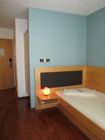 Imagen de la habitación del Hotel Business Valerian. Foto 19