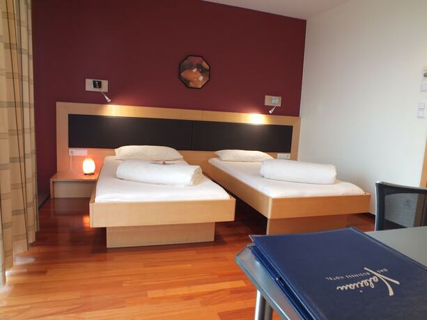 Imagen general del Hotel Business Valerian. Foto 10