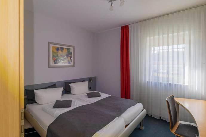 Imagen de la habitación del Hotel Business Vital. Foto 7