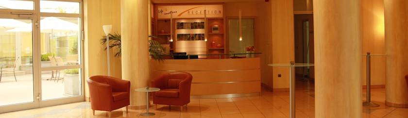 Imagen de los interiores del Hotel Business Vital. Foto 19