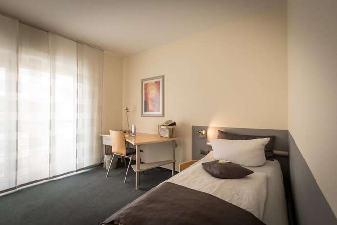 Imagen de la habitación del Hotel Business Vital. Foto 12