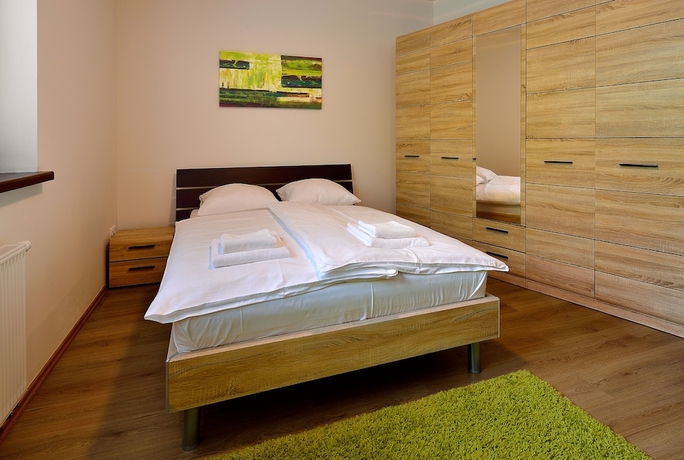 Imagen de la habitación del Hotel Business and Family Ambiente Apartments. Foto 12