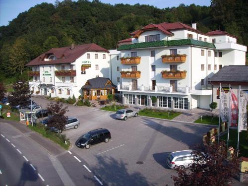 Imagen general del Hotel Business-Stockinger. Foto 9