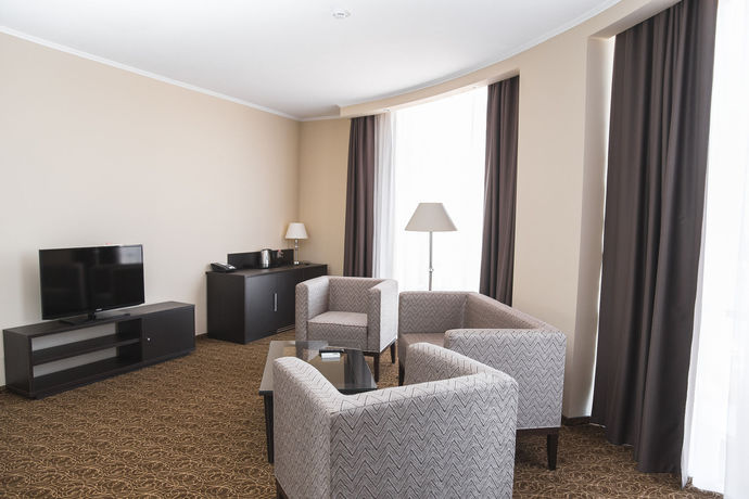 Imagen de la habitación del Hotel Business-hotel Asia. Foto 9