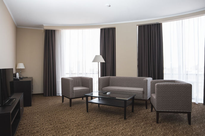 Imagen de los interiores del Hotel Business-hotel Asia. Foto 16