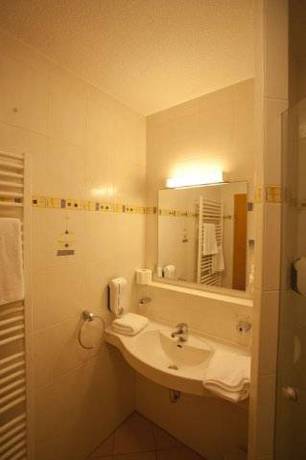 Imagen de la habitación del Hotel Businesshotel Heilbronn- Biberach. Foto 13