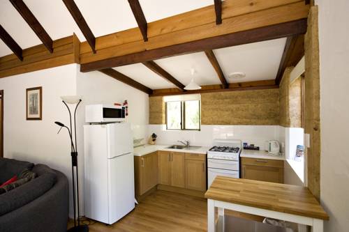 Imagen de la habitación del Hotel Bussells Bushland Cottages. Foto 4