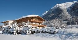 Imagen general del Hotel Busslehners Panoramahotel. Foto 12