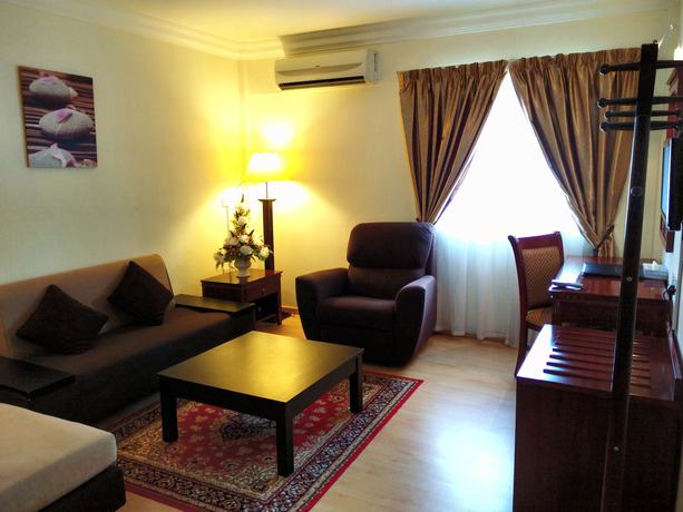 Imagen de la habitación del Hotel Bustani Hotel. Foto 8