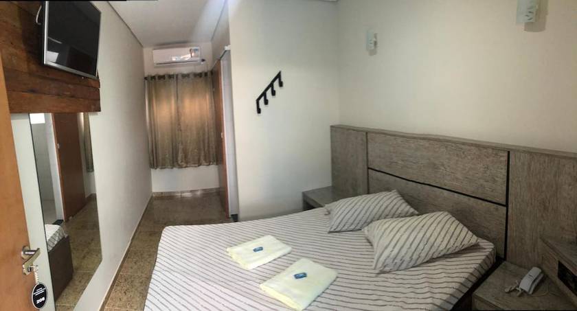 Imagen de la habitación del Hotel Butant&atilde;. Foto 10