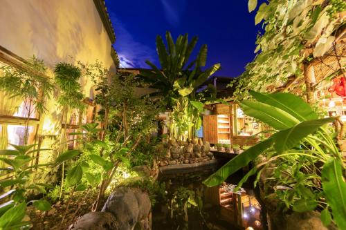 Imagen general del Hotel Butterfly Flowers Inn. Foto 7