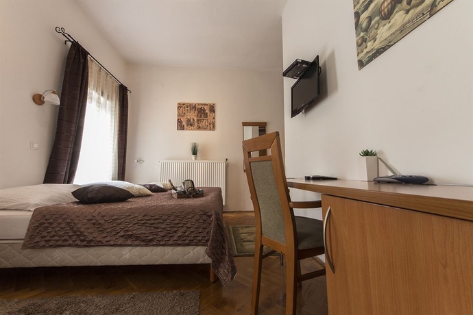 Imagen de la habitación del Hotel Butterfly Home Danube. Foto 11