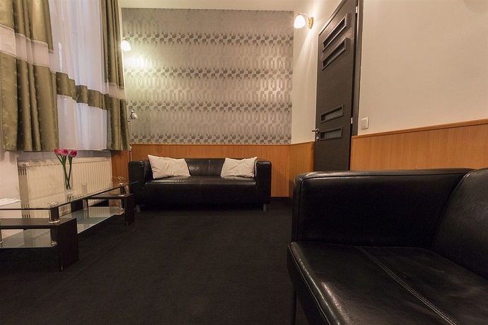 Imagen de la habitación del Hotel Butterfly Home Danube. Foto 14