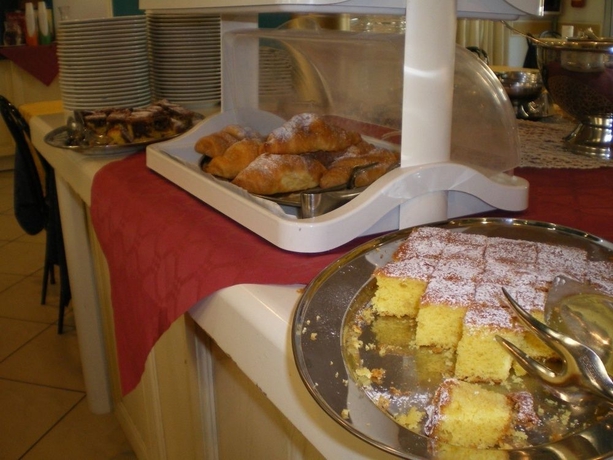 Imagen del bar/restaurante del Hotel Butterfly, Rimini. Foto 2