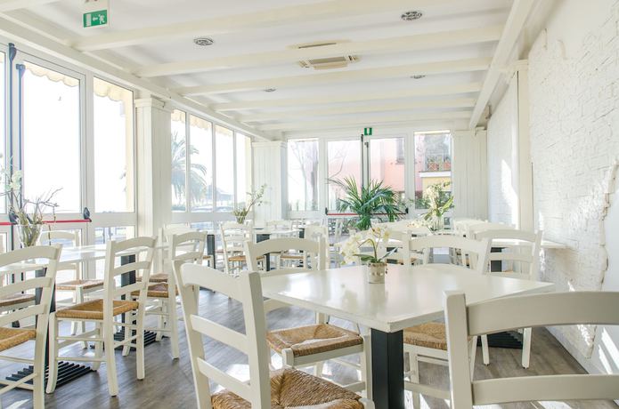 Imagen de los interiores del Hotel Butterfly - We Suite. Foto 19