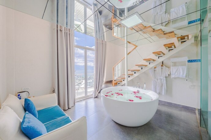 Imagen de la habitación del Hotel Butterfy Seaview Resort Villa. Foto 16