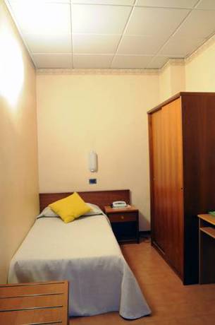 Imagen de la habitación del Hotel Button. Foto 11