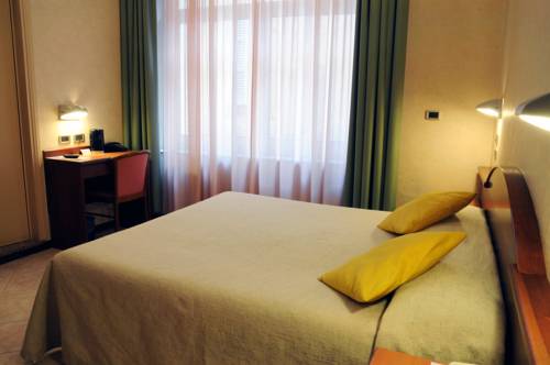 Imagen de la habitación del Hotel Button. Foto 13