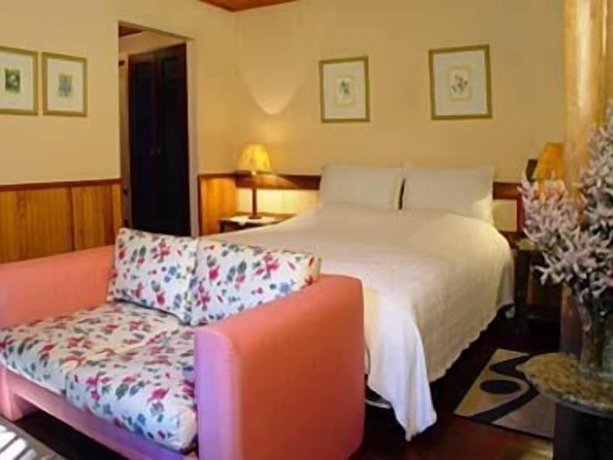 Imagen de la habitación del Hotel B&uuml;hler. Foto 14