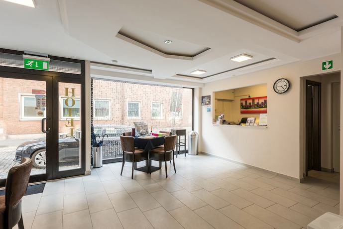 Imagen de los interiores del Hotel B&uuml;rgerhofhotel K&ouml;ln. Foto 18